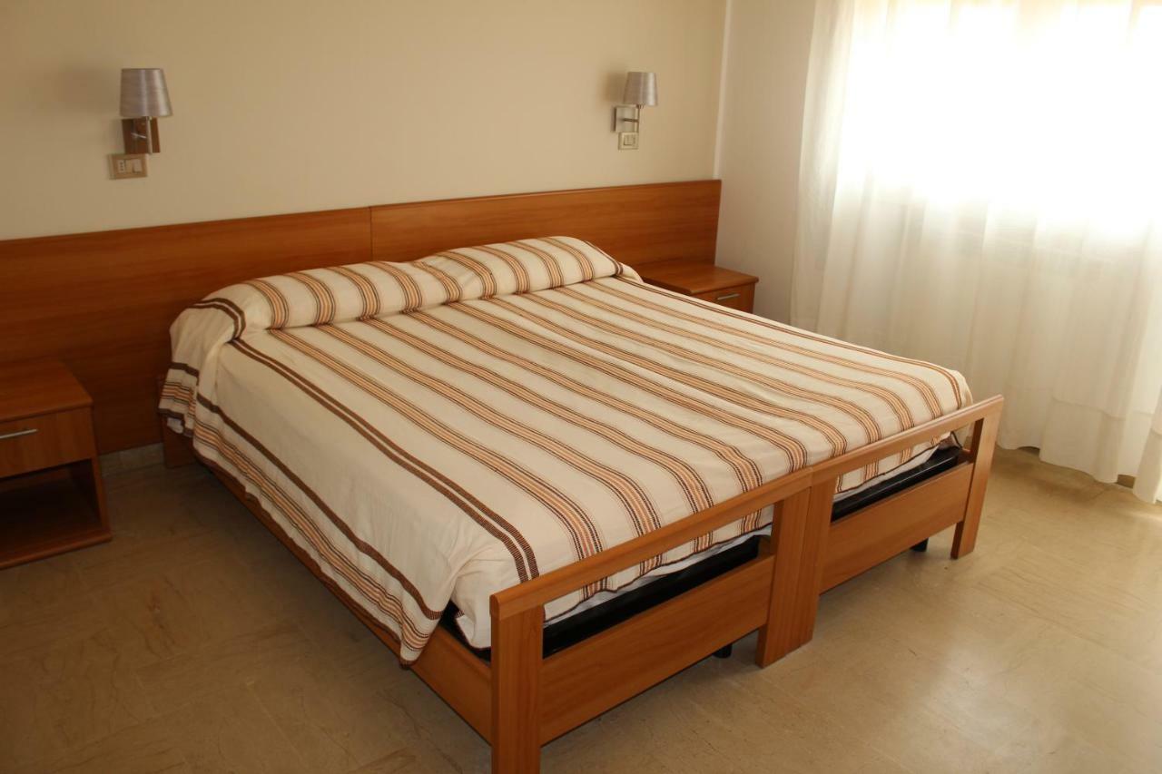 Hotel Caravel Sottomarina Exterior foto