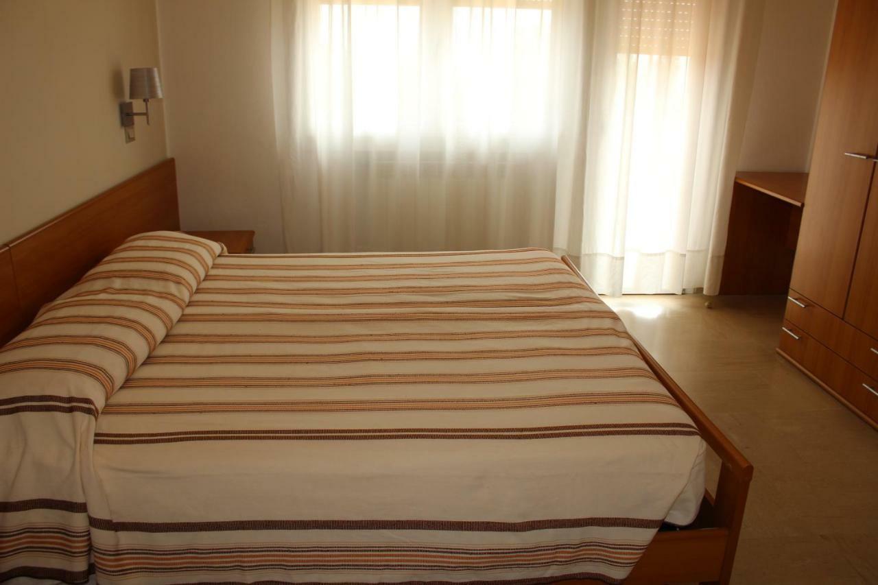 Hotel Caravel Sottomarina Exterior foto